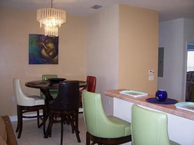 $2500 3 BEDROOM LAKE FRONT CONDO STERLING OAKS photo 8