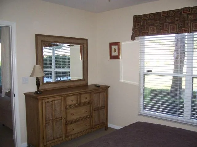 CARLTON LAKES 1ST FLOOR NEW FURNITURE photo 2