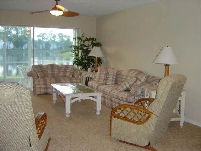 Frt Room