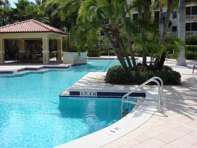 Condo pool