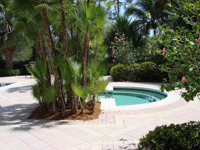 condo hot tub
