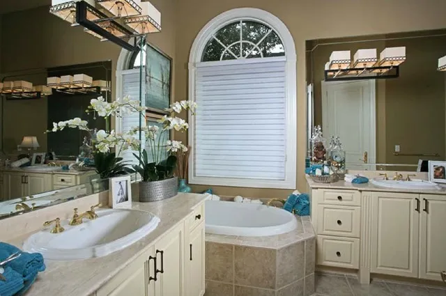 Gorgeous Renovated Mediterra Villa with pool photo 2