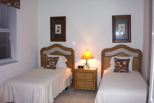 Twin Bedroom