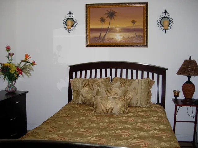 ******BEAUTIFUL STERLING OAKS CONDO**** photo 3