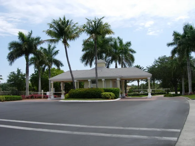 ******BEAUTIFUL STERLING OAKS CONDO**** photo 7