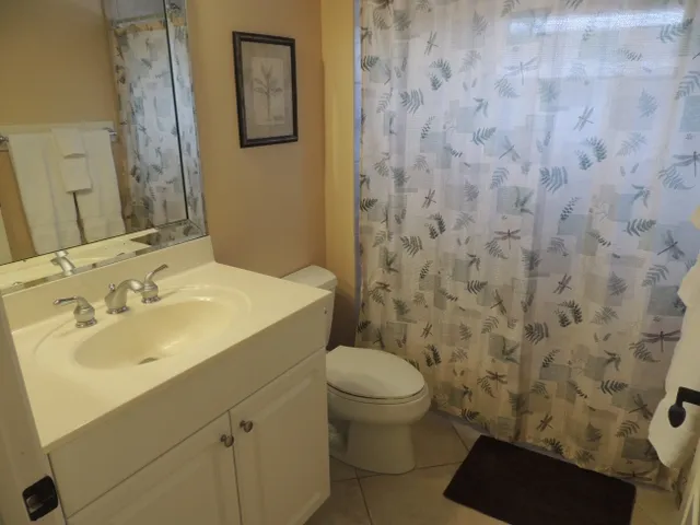 Guest bath has a tub shower combo - all linens and towels included!