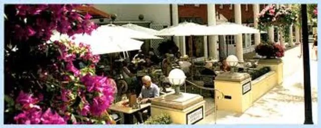 Third Street restaurants a few steps away 