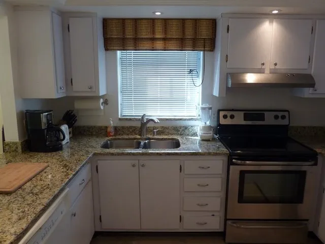 Granite kitchen with new appliances