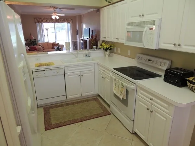 Lots of counter space and fully equipped