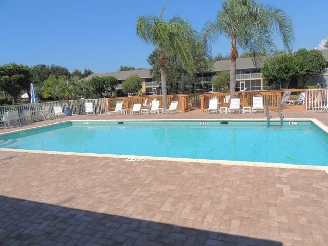 Lakefront pool only steps away