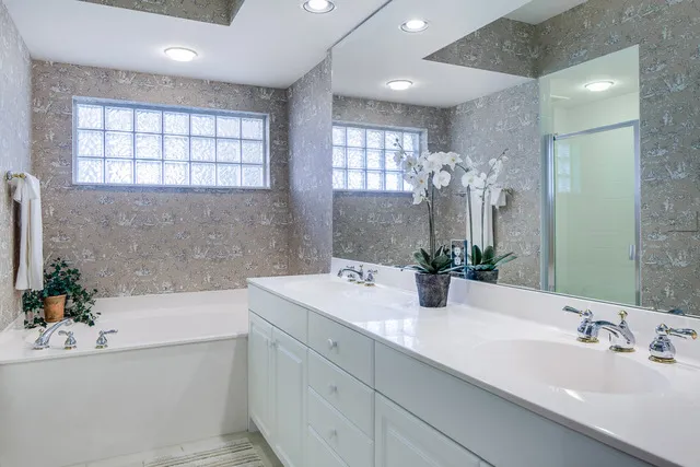 Master bath