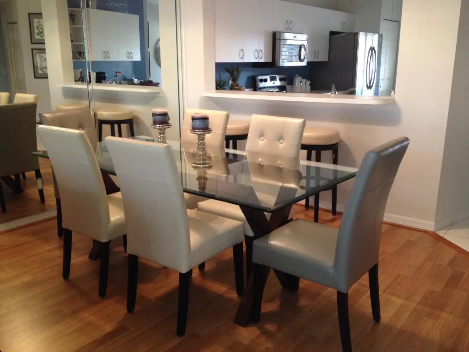 Formal dining