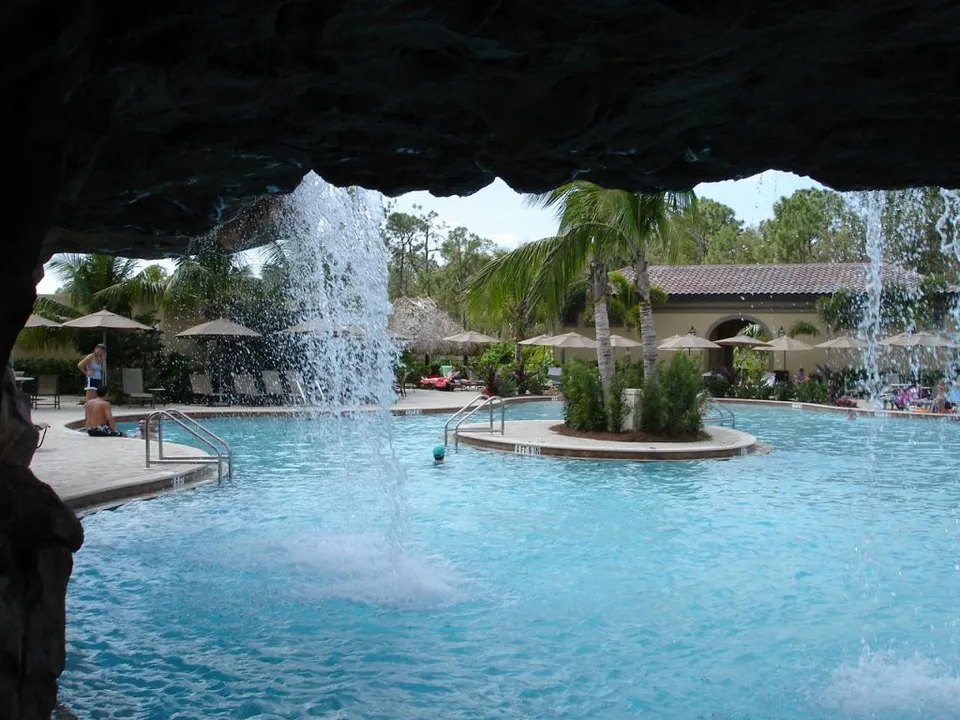 Players Club Pool