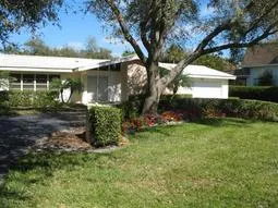 Naples Florida 4 Bedroom 3 Bathroom House photo 10