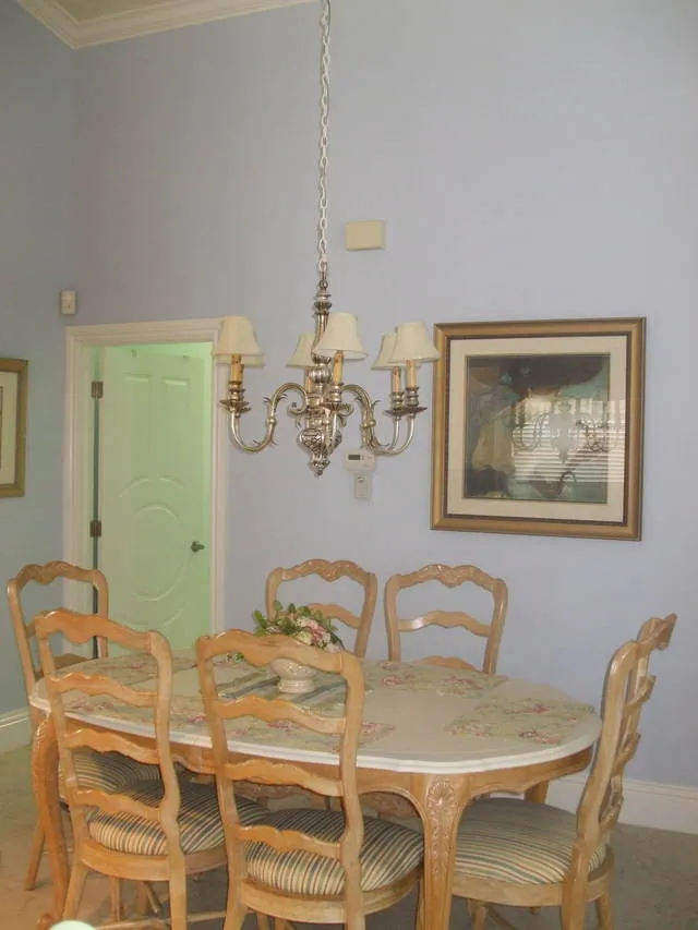 The entire house has been painted in 2011.