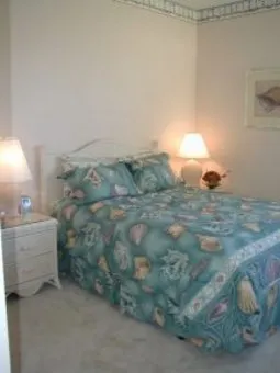 Downtown Naples and Ocean 10 min away in Briarwood photo 7