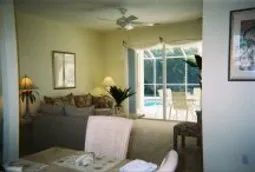 Downtown Naples and Ocean 10 min away in Briarwood photo 13