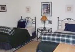 3 Bedroom 2 Bath Pool Home in Briarwood photo 9