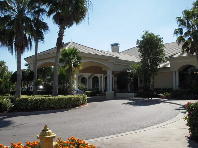 Golf Course Rental photo 7