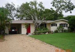 Pet friendly 2 BR house, one mile to Clam Pass beach photo 1