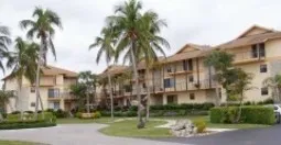 Naples on the Water!  $2500/month in Season! photo 9