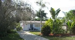 Affordable! near Vanderbilt Beach! photo 3