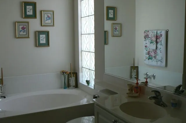 His/hers Private Master Bath with large shower