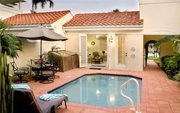 Pool Cabana, the 3rd bedroom with private bath.