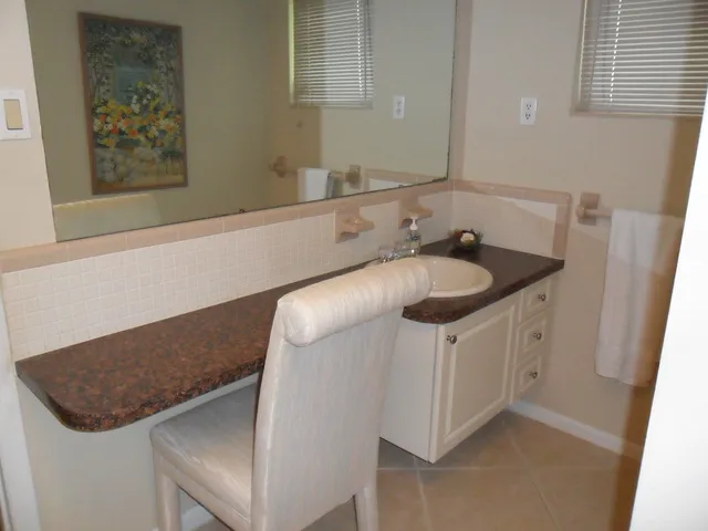 Master Bedroom separate dressing area