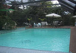Park Shore- Heated Pool-WALK to Beach photo 8
