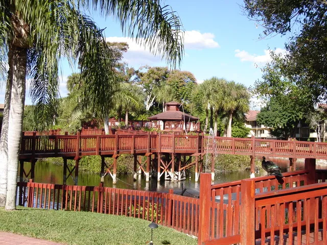 Beautiful Naples Park Shore Resort photo 3