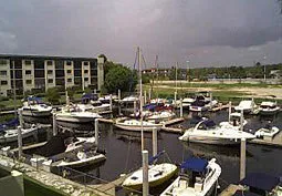 Weekly Rental, By  Beach, On Water, off 5th Ave, photo 4