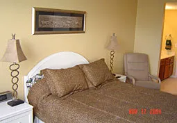 Weekly Rental, By  Beach, On Water, off 5th Ave, photo 5