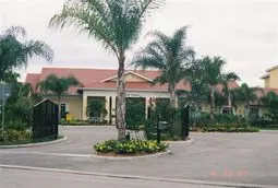 Gated entry!  (Keypad or remote entry)
