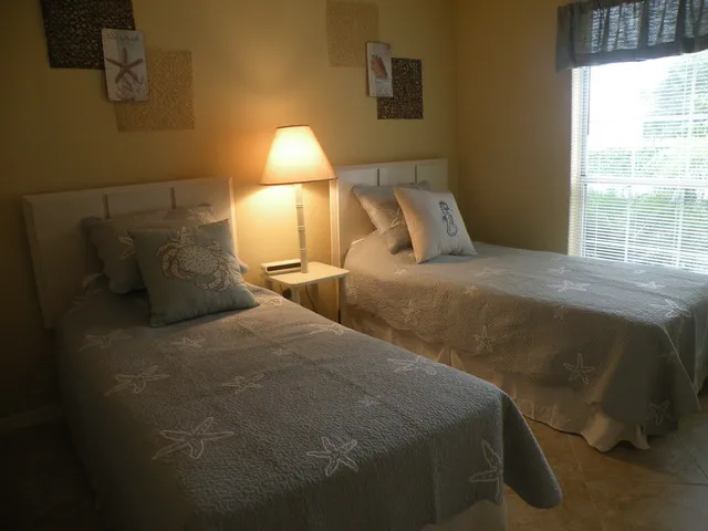 Twin Bedroom