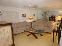 Park Shore 2BR/2BA Condo with Lake View photo 3