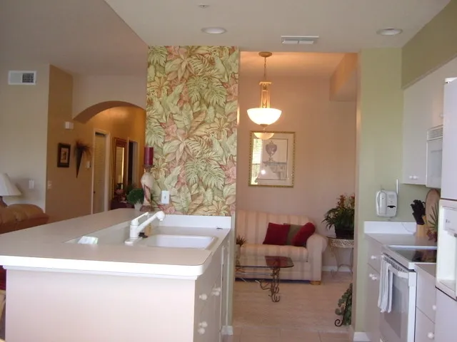 NAPLES GOLF COMMUNITY CONDO photo 5