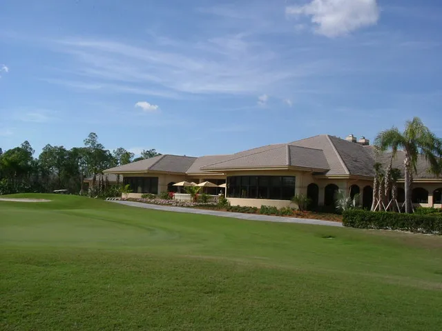 Naples Heritage Club House