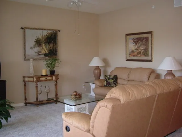 NAPLES GOLF COMMUNITY CONDO photo 16