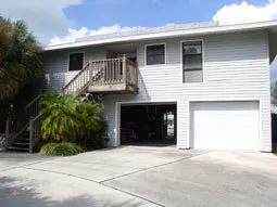 Naples beautiful 3/2 home photo 5