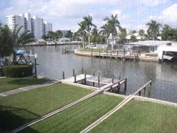 Naples beautiful 3/2 home photo 6