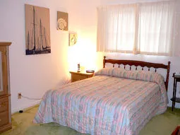 Beachwood Club Condo, Heart of Naples & dock space photo 4