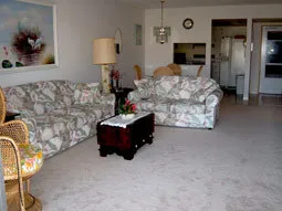 Beachwood Club Condo, Heart of Naples & dock space photo 6