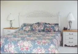 Desirable Pelican Marsh 3BR, 2BA Condo w/ Lake View photo 4
