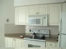 Annual Unfurnished Lakefront House in Vineyards photo 7
