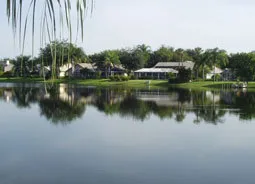 Annual Unfurnished Lakefront House in Vineyards photo 9