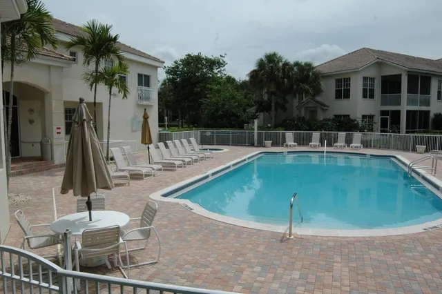 3/3 Pelican Marsh Condo - 6 mo for price of 4!! photo 5