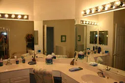 Beautiful Coach Home on a Lake in N. Naples photo 1