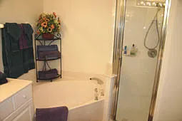 Beautiful Coach Home on a Lake in N. Naples photo 6