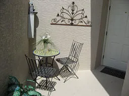 Beautiful Coach Home on a Lake in N. Naples photo 11